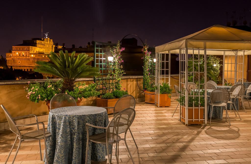 Hotel Domus Carmelitana à Rome Extérieur photo