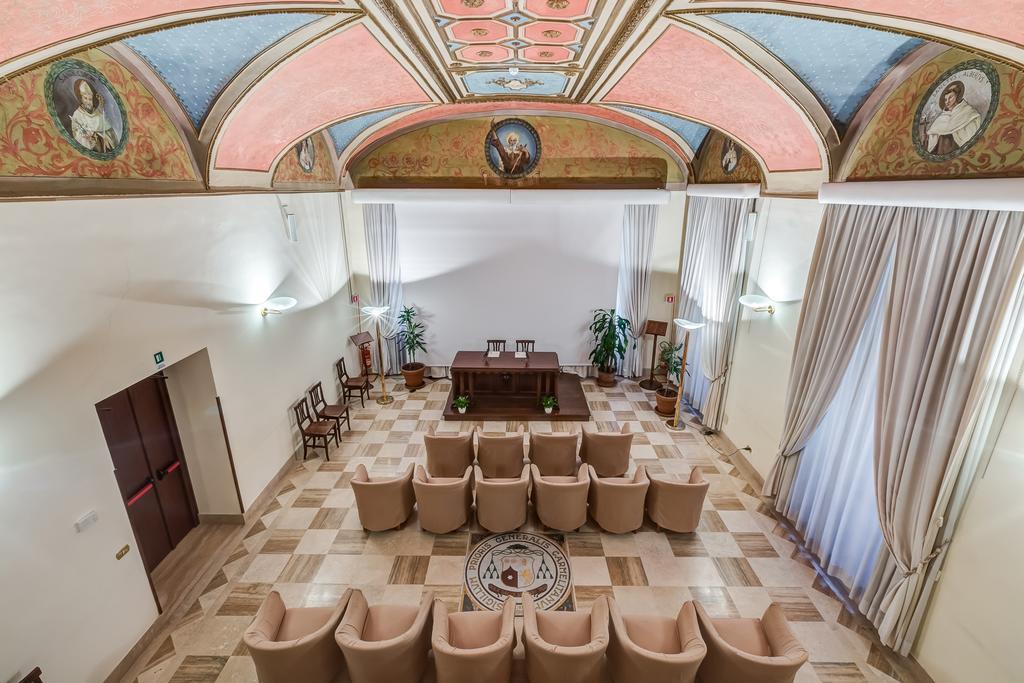 Hotel Domus Carmelitana à Rome Extérieur photo