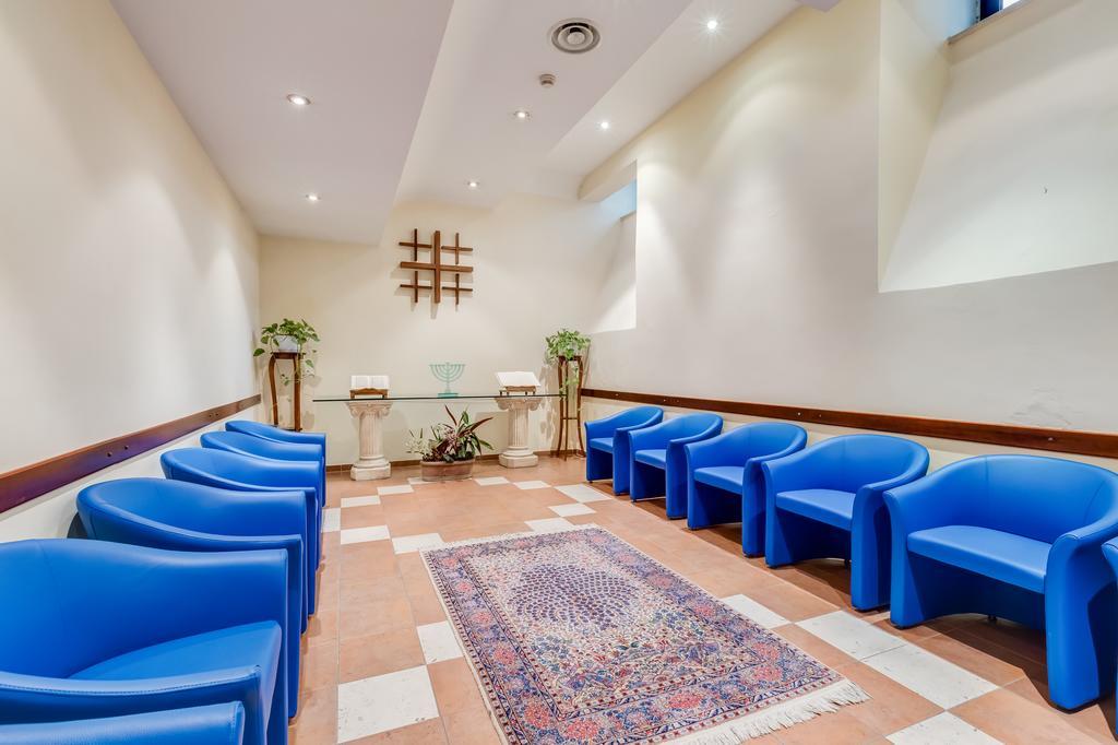 Hotel Domus Carmelitana à Rome Extérieur photo